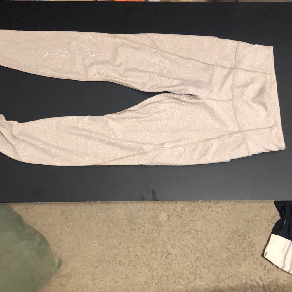 Athleta Salutation Stash Pocket Leggings Size SP
